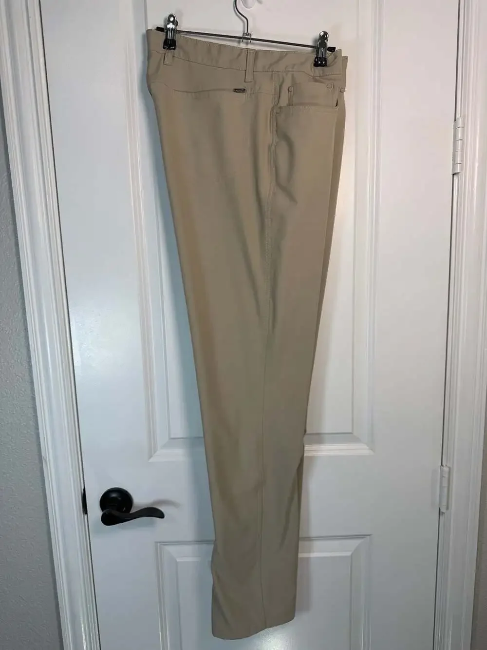 Greg Norman Men's Performance Stretch 5-Pocket Golf Pants 34x32